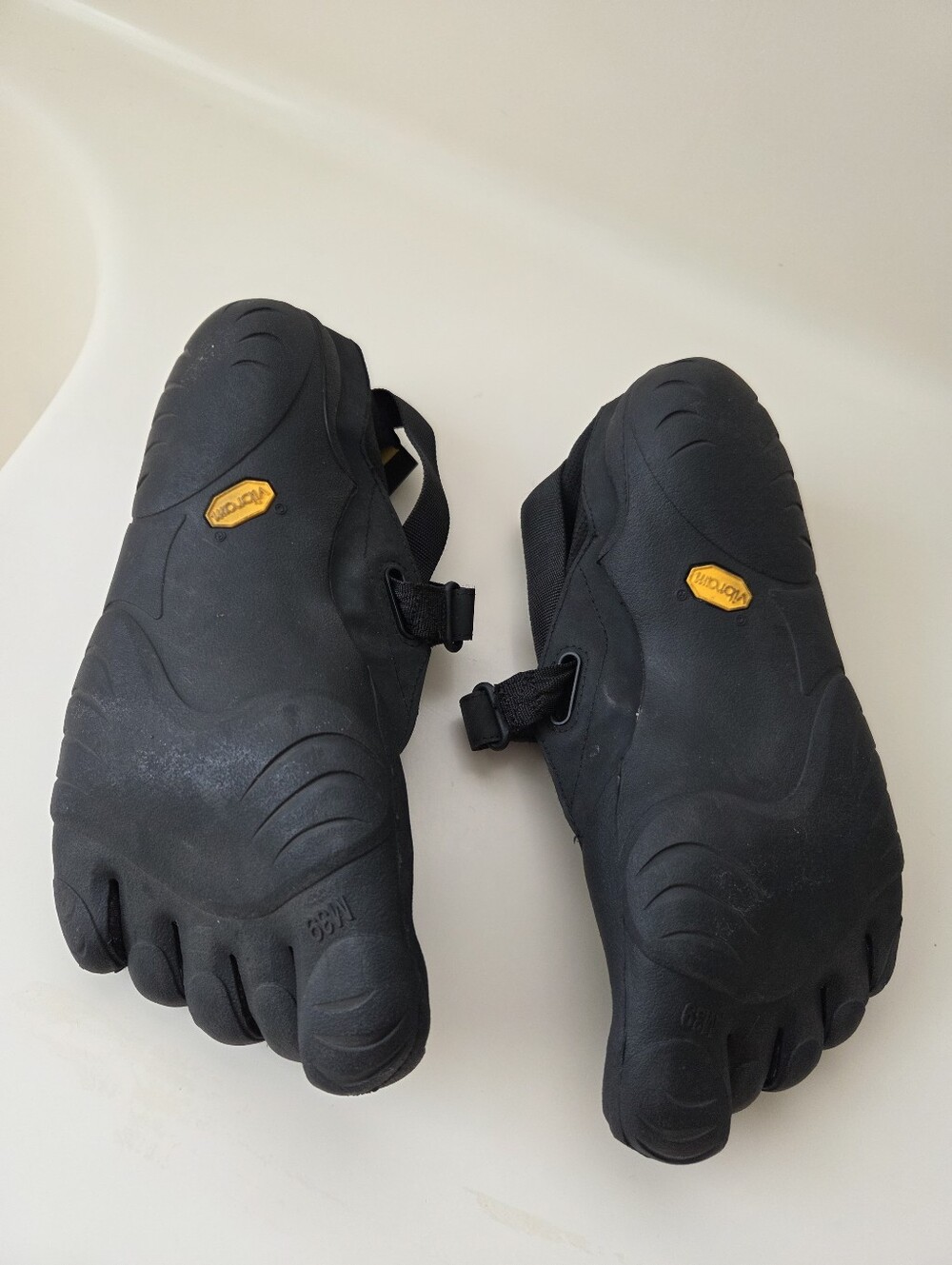 Vibram FiveFingers Mens Size 39 7.5-8 Hook Loop Vibram Soles M148 KSO Minimalist - Picture 10 of 10